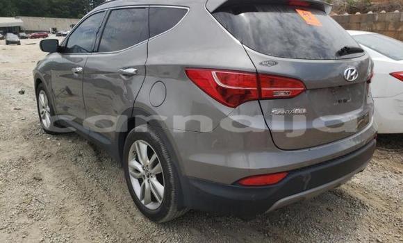 Acheter Neuf Voiture Hyundai Santa Fe Marron à Abeokuta, État d'Ogun Acheter Neuf Voiture Hyundai Santa Fe Marron à Abeokuta, État d'Ogun