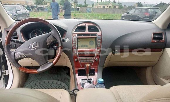 Buy Used Lexus ES White Car in Abuja in Lagos State Buy Used Lexus ES White Car in Abuja in Lagos State