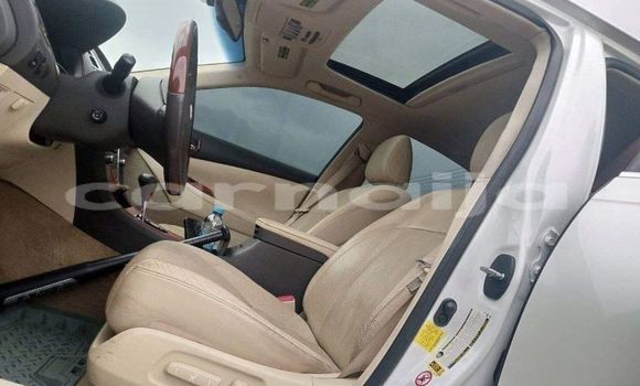 Buy Used Lexus ES White Car in Abuja in Lagos State Buy Used Lexus ES White Car in Abuja in Lagos State