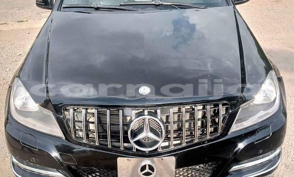 Buy Used Mercedes-Benz C–Class Black Car in Abuja in Lagos State Buy Used Mercedes-Benz C–Class Black Car in Abuja in Lagos State