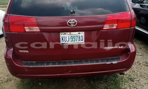 Acheter Occasion Voiture Toyota Sienna Rouge à Abuja, État de Lagos Acheter Occasion Voiture Toyota Sienna Rouge à Abuja, État de Lagos