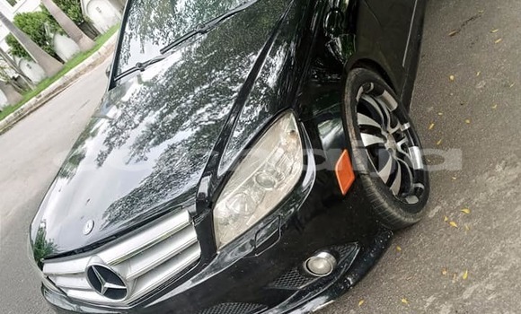 Acheter Occasion Voiture Mercedes-Benz C–Class Noir à Abuja, État de Lagos Acheter Occasion Voiture Mercedes-Benz C–Class Noir à Abuja, État de Lagos
