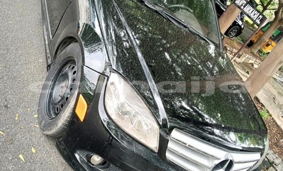 Acheter Occasion Voiture Mercedes-Benz C–Class Noir à Abuja, État de Lagos Acheter Occasion Voiture Mercedes-Benz C–Class Noir à Abuja, État de Lagos