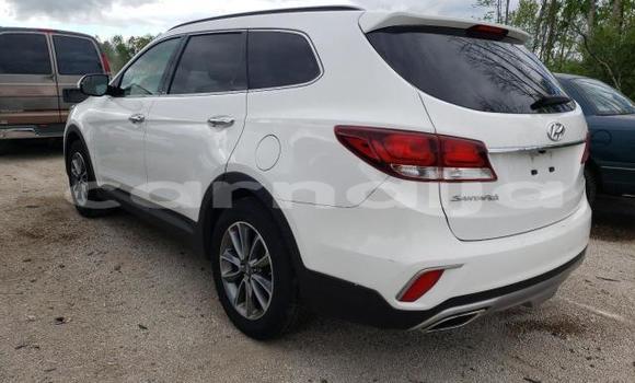 Acheter Neuf Voiture Hyundai Santa Fe Blanc à Abeokuta, État d'Ogun Acheter Neuf Voiture Hyundai Santa Fe Blanc à Abeokuta, État d'Ogun