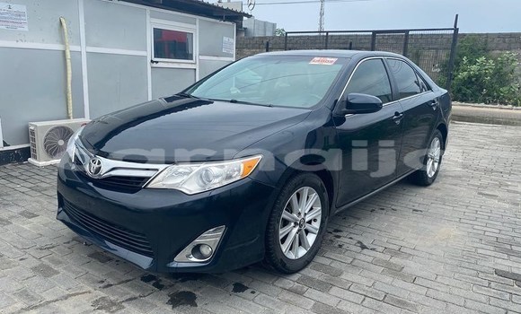 Acheter Import Voiture Toyota Camry Noir à Lagos, État de Lagos