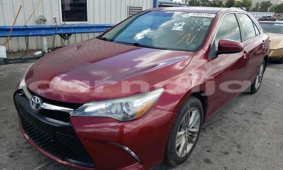 Acheter Neuf Voiture Toyota Camry Rouge à Badagry, État de Lagos Acheter Neuf Voiture Toyota Camry Rouge à Badagry, État de Lagos