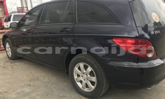 Acheter Occasion Voiture Mercedes-Benz R–Class Bleu à Lagos, État de Lagos Acheter Occasion Voiture Mercedes-Benz R–Class Bleu à Lagos, État de Lagos