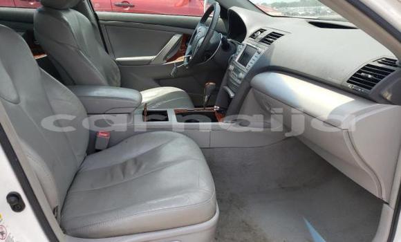 Acheter Neuf Voiture Toyota Camry Blanc à Badagry, État de Lagos Acheter Neuf Voiture Toyota Camry Blanc à Badagry, État de Lagos