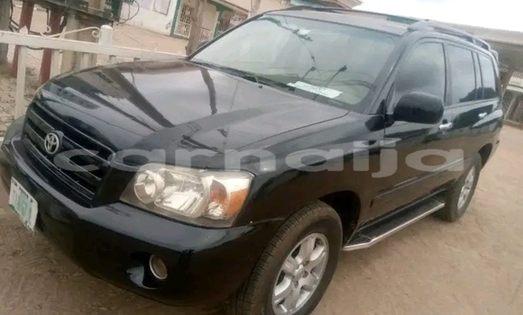 Buy New Toyota Highlander Black Car in Port Harcourt in Rivers State