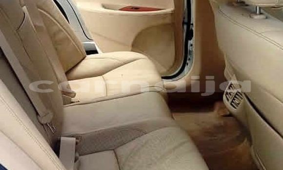 Buy Used Lexus ES White Car in Awka in Anambra State Buy Used Lexus ES White Car in Awka in Anambra State