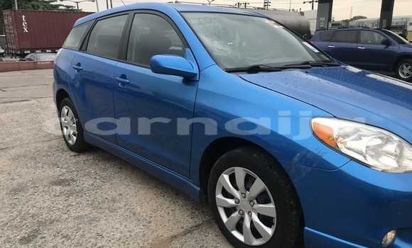Buy Used Toyota Matrix Blue Car in Bonny in Rivers Buy Used Toyota Matrix Blue Car in Bonny in Rivers