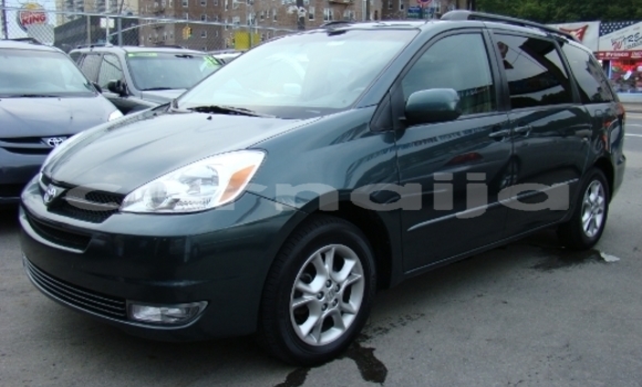 Buy Used Toyota Sienna Beige Car in Badagry in Lagos State Buy Used Toyota Sienna Beige Car in Badagry in Lagos State