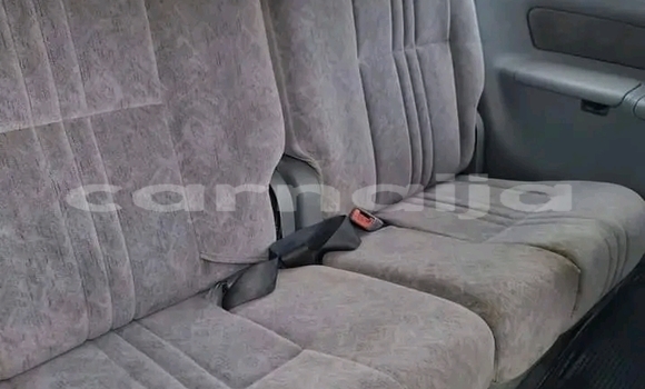 Acheter Occasion Voiture Toyota Sienna Bleu à Arochukwu, État d'Abia Acheter Occasion Voiture Toyota Sienna Bleu à Arochukwu, État d'Abia