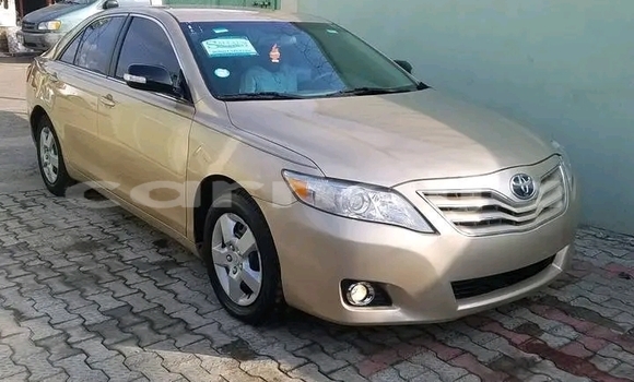Acheter Occasion Voiture Toyota Camry Gris à Arochukwu, État d'Abia Acheter Occasion Voiture Toyota Camry Gris à Arochukwu, État d'Abia
