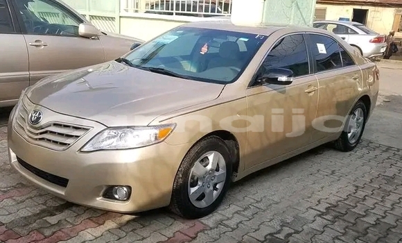 Acheter Occasion Voiture Toyota Camry Gris à Arochukwu, État d'Abia Acheter Occasion Voiture Toyota Camry Gris à Arochukwu, État d'Abia