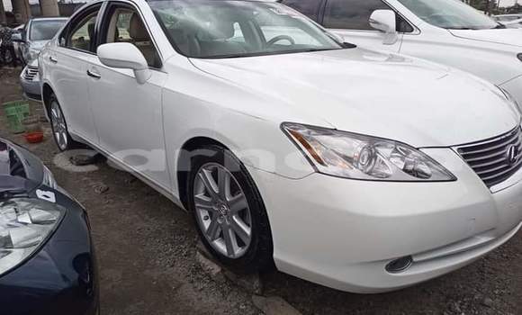 Acheter Occasion Voiture Lexus ES Blanc à Eket, État d'Akwa Ibom