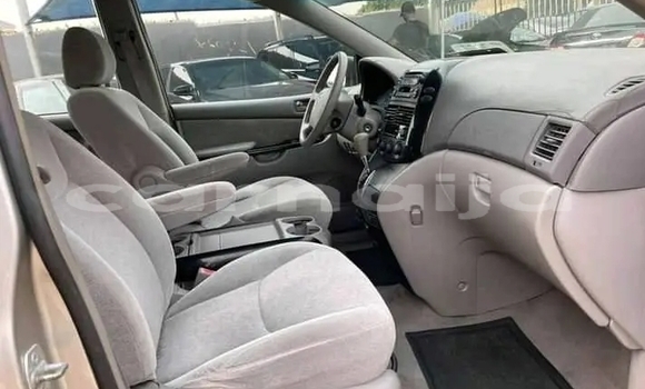 Buy New Toyota Sienna Other Car in Asaba in Delta State Buy New Toyota Sienna Other Car in Asaba in Delta State