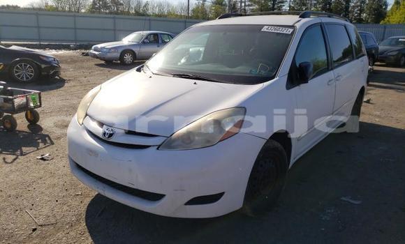 Acheter Neuf Voiture Toyota Sienna Gris à Aba, État d'Abia Acheter Neuf Voiture Toyota Sienna Gris à Aba, État d'Abia