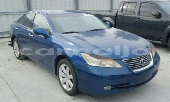 Acheter Import Voiture Lexus ES Bleu à Mubi, Adamawa Acheter Import Voiture Lexus ES Bleu à Mubi, Adamawa