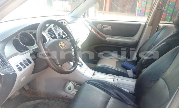 Buy Used Toyota Highlander Silver Car in Aba in Abia State Buy Used Toyota Highlander Silver Car in Aba in Abia State