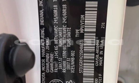 Buy Used Toyota Highlander White Car in Aba in Abia State Buy Used Toyota Highlander White Car in Aba in Abia State