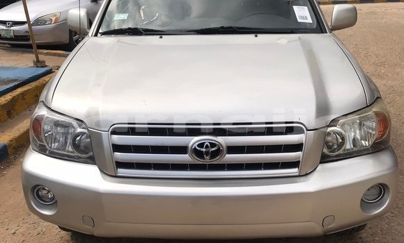 Acheter Occasion Voiture Toyota Highlander Marron à Aba, État d'Abia