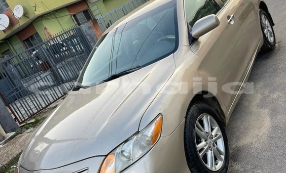 Buy Used Toyota Camry Beige Car in Aba in Abia State Buy Used Toyota Camry Beige Car in Aba in Abia State