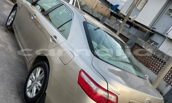 Buy Used Toyota Camry Beige Car in Aba in Abia State Buy Used Toyota Camry Beige Car in Aba in Abia State