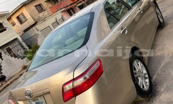 Buy Used Toyota Camry Beige Car in Aba in Abia State Buy Used Toyota Camry Beige Car in Aba in Abia State