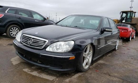 Acheter Neuf Voiture Mercedes-Benz E–Class Bleu à Benin City, Edo Acheter Neuf Voiture Mercedes-Benz E–Class Bleu à Benin City, Edo