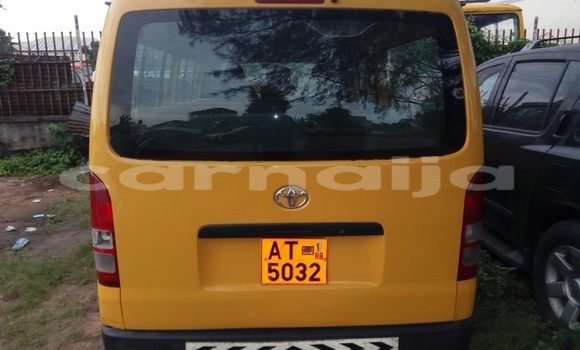 Acheter Neuf Voiture Toyota Grand HiAce Beige à Benin City, Edo Acheter Neuf Voiture Toyota Grand HiAce Beige à Benin City, Edo