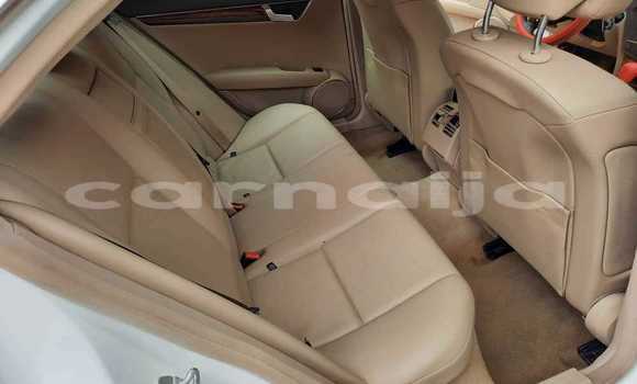 Acheter Occasion Voiture Mercedes-Benz C–Class Blanc à Aba, État d'Abia Acheter Occasion Voiture Mercedes-Benz C–Class Blanc à Aba, État d'Abia