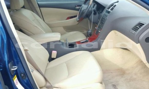 Acheter Import Voiture Lexus ES Bleu à Mubi, Adamawa Acheter Import Voiture Lexus ES Bleu à Mubi, Adamawa