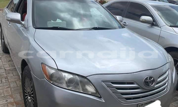 Buy Used Toyota Camry Silver Car in Onitsha in Anambra State