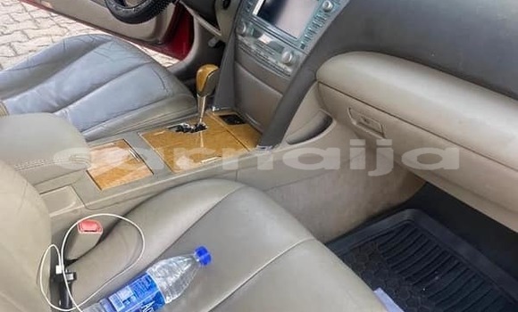 Acheter Occasion Voiture Toyota Camry Rouge à Aba, État d'Abia Acheter Occasion Voiture Toyota Camry Rouge à Aba, État d'Abia