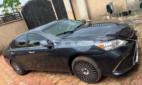 Acheter Occasion Voiture Lexus ES Bleu à Aba, État d'Abia Acheter Occasion Voiture Lexus ES Bleu à Aba, État d'Abia