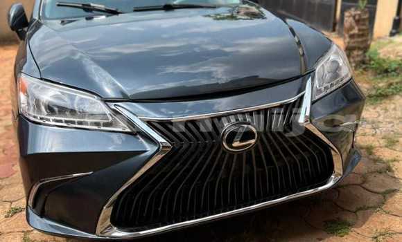 Acheter Occasion Voiture Lexus ES Bleu à Aba, État d'Abia Acheter Occasion Voiture Lexus ES Bleu à Aba, État d'Abia