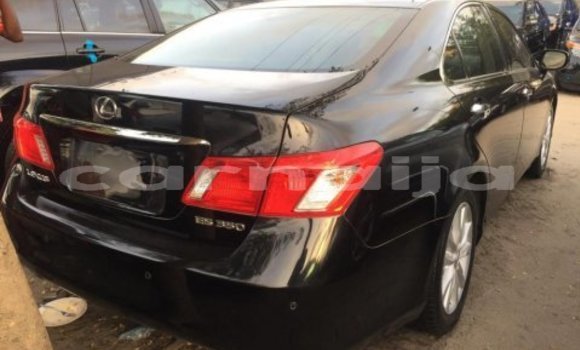 Acheter Import Voiture Lexus ES Noir à Une chauve–souris, État d'Akwa Ibom Acheter Import Voiture Lexus ES Noir à Une chauve–souris, État d'Akwa Ibom