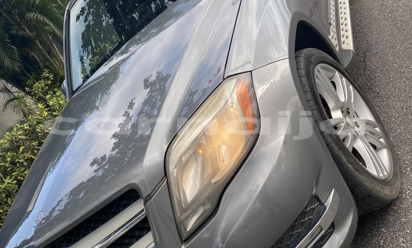 Buy Used Mercedes-Benz GLK–Class Silver Car in Warri in Delta State Buy Used Mercedes-Benz GLK–Class Silver Car in Warri in Delta State