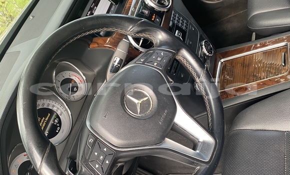 Buy Used Mercedes-Benz GLK–Class Silver Car in Warri in Delta State Buy Used Mercedes-Benz GLK–Class Silver Car in Warri in Delta State