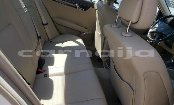 Acheter Neuf Voiture Mercedes-Benz C–Class Blanc à Badagry, État de Lagos Acheter Neuf Voiture Mercedes-Benz C–Class Blanc à Badagry, État de Lagos