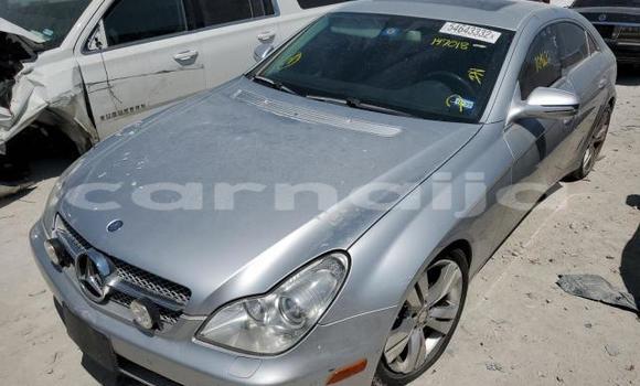 Buy New Mercedes-Benz SL-klasse Silver Car in Badagry in Lagos State Buy New Mercedes-Benz SL-klasse Silver Car in Badagry in Lagos State