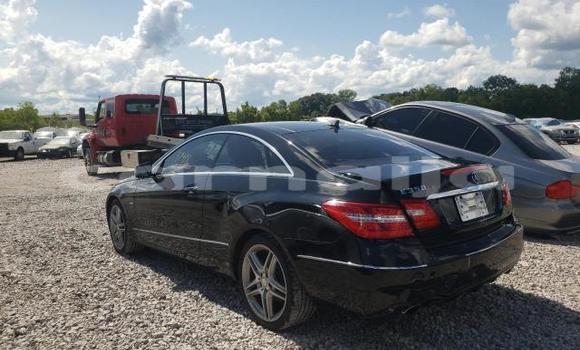 Acheter Neuf Voiture Mercedes-Benz E–Class Noir à Badagry, État de Lagos Acheter Neuf Voiture Mercedes-Benz E–Class Noir à Badagry, État de Lagos