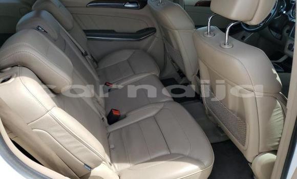 Acheter Neuf Voiture Mercedes-Benz GL-klasse Blanc à Badagry, État de Lagos Acheter Neuf Voiture Mercedes-Benz GL-klasse Blanc à Badagry, État de Lagos