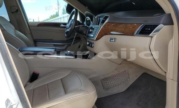 Acheter Neuf Voiture Mercedes-Benz GL-klasse Blanc à Badagry, État de Lagos Acheter Neuf Voiture Mercedes-Benz GL-klasse Blanc à Badagry, État de Lagos