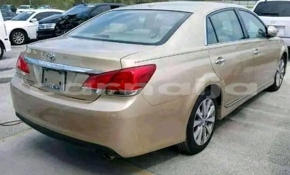 Buy New Toyota Avalon Silver Car in Aguobu–Owa in Enugu State
