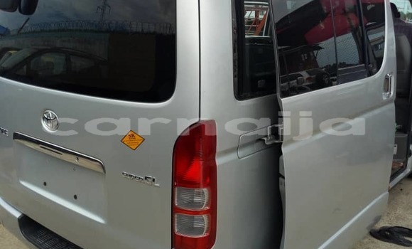 Acheter Neuf Voiture Toyota Hiace Gris à Akwukwu–Igbo, État du Delta Acheter Neuf Voiture Toyota Hiace Gris à Akwukwu–Igbo, État du Delta