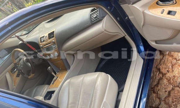 Buy Used Toyota Camry Blue Car in Aba in Abia State Buy Used Toyota Camry Blue Car in Aba in Abia State