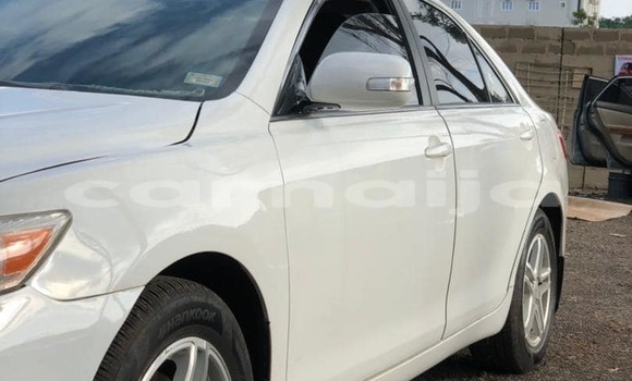 Acheter Occasion Voiture Toyota Camry Blanc à Enugu, État d'Enugu