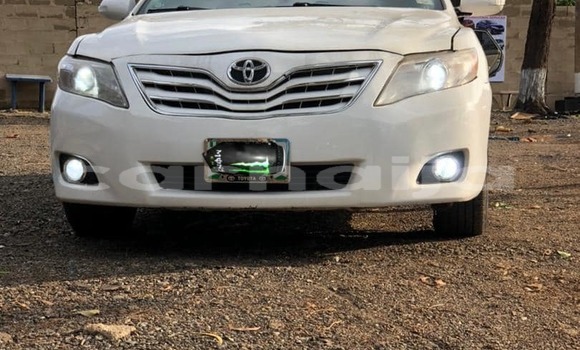 Buy Used Toyota Camry White Car in Enugu in Enugu State Buy Used Toyota Camry White Car in Enugu in Enugu State